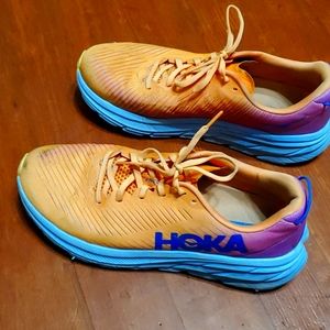 Hoka Rincon 3 running shoes